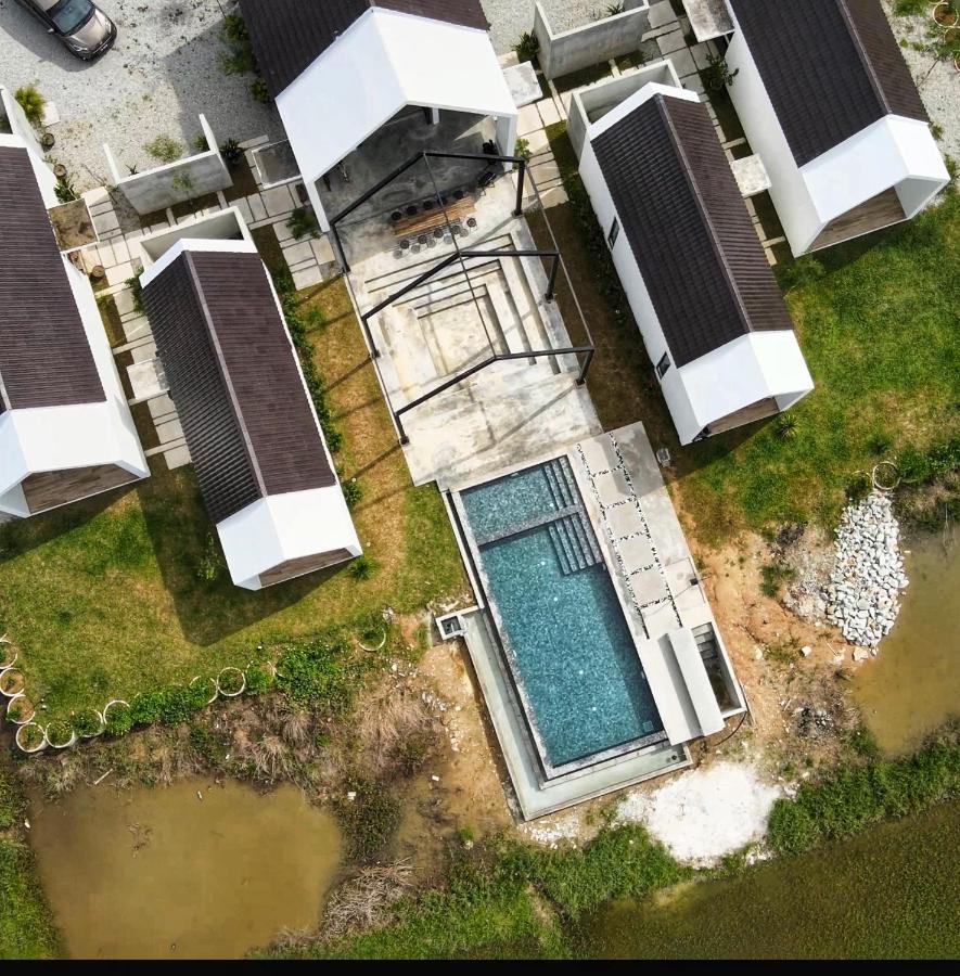 Ezu Isle Langkawi Pool Villa ปันไตเจอนัง ภายนอก รูปภาพ