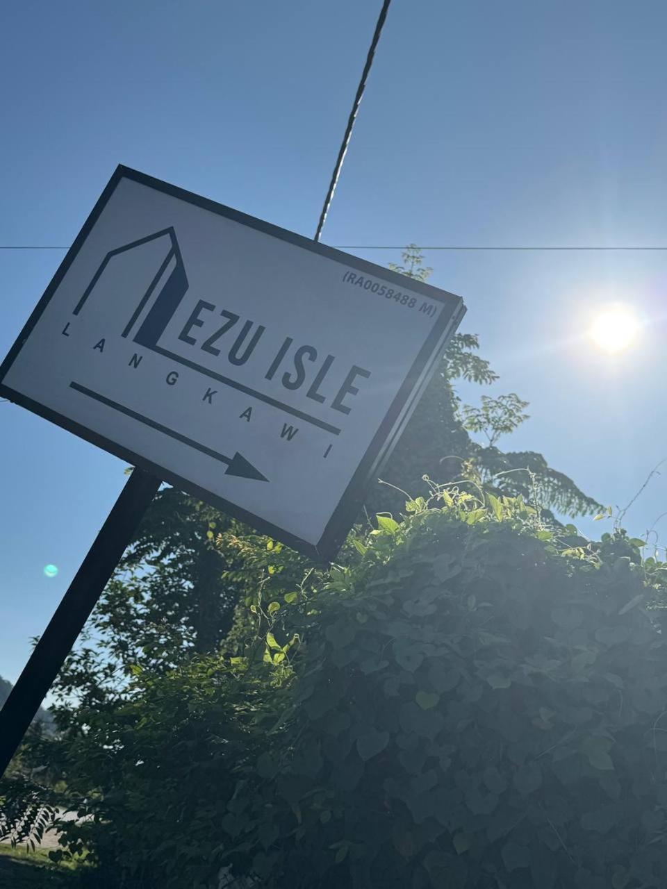 Ezu Isle Langkawi Pool Villa ปันไตเจอนัง ภายนอก รูปภาพ